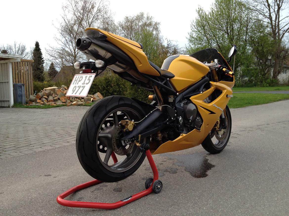 Triumph Daytona 675 billede 17