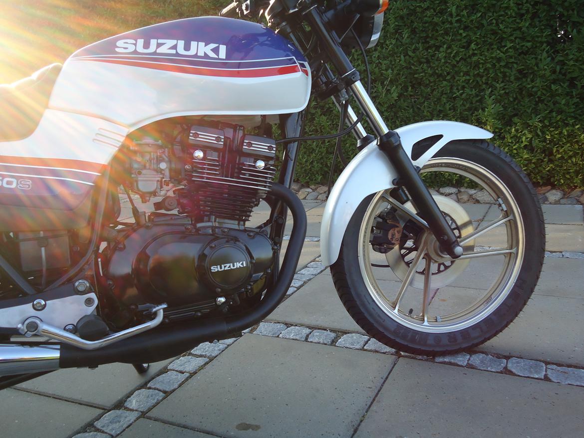 Suzuki GSX 250 ES billede 7