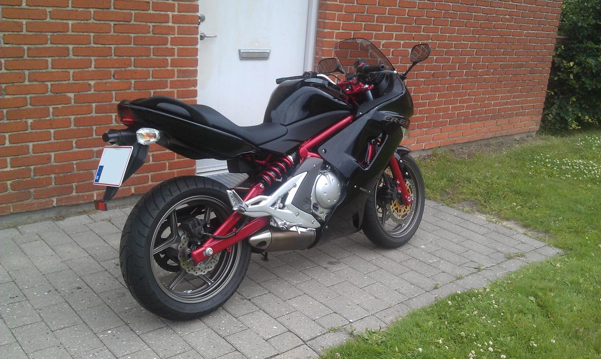 Kawasaki ER-6f billede 11