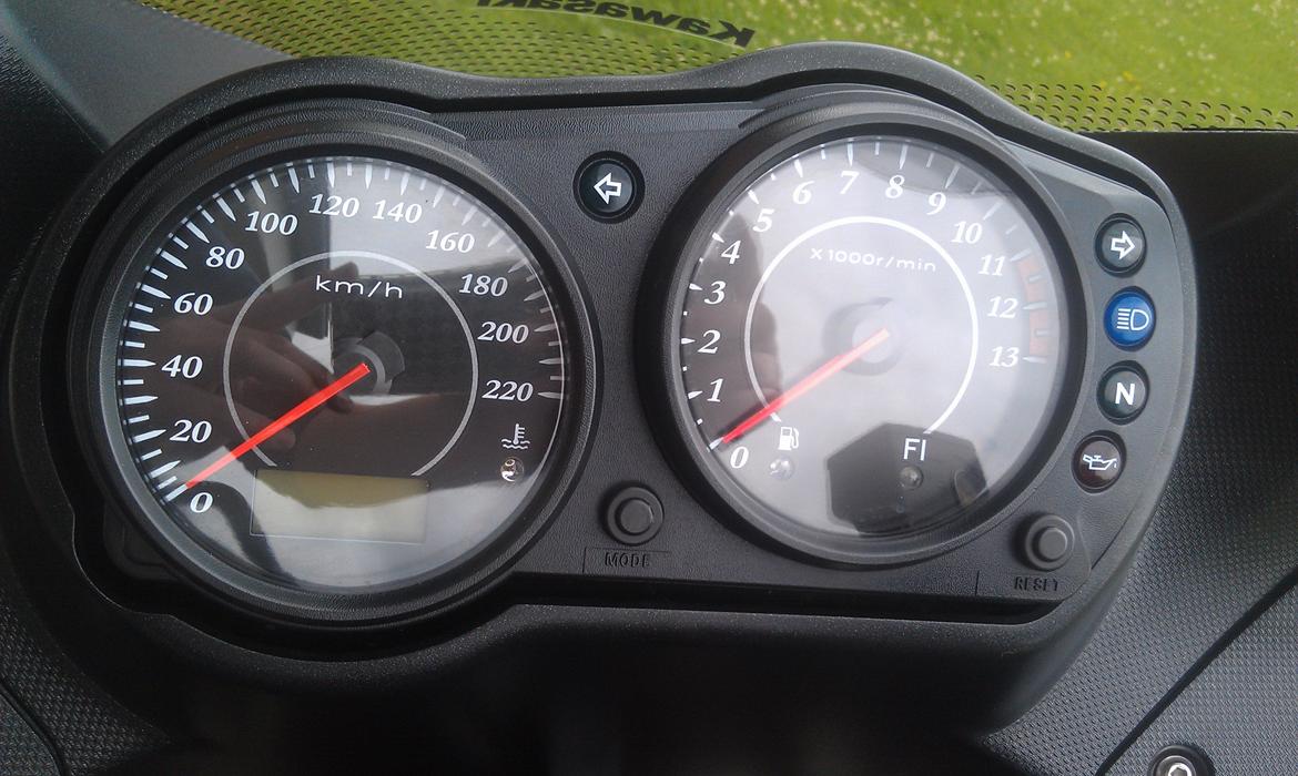 Kawasaki ER-6f billede 20