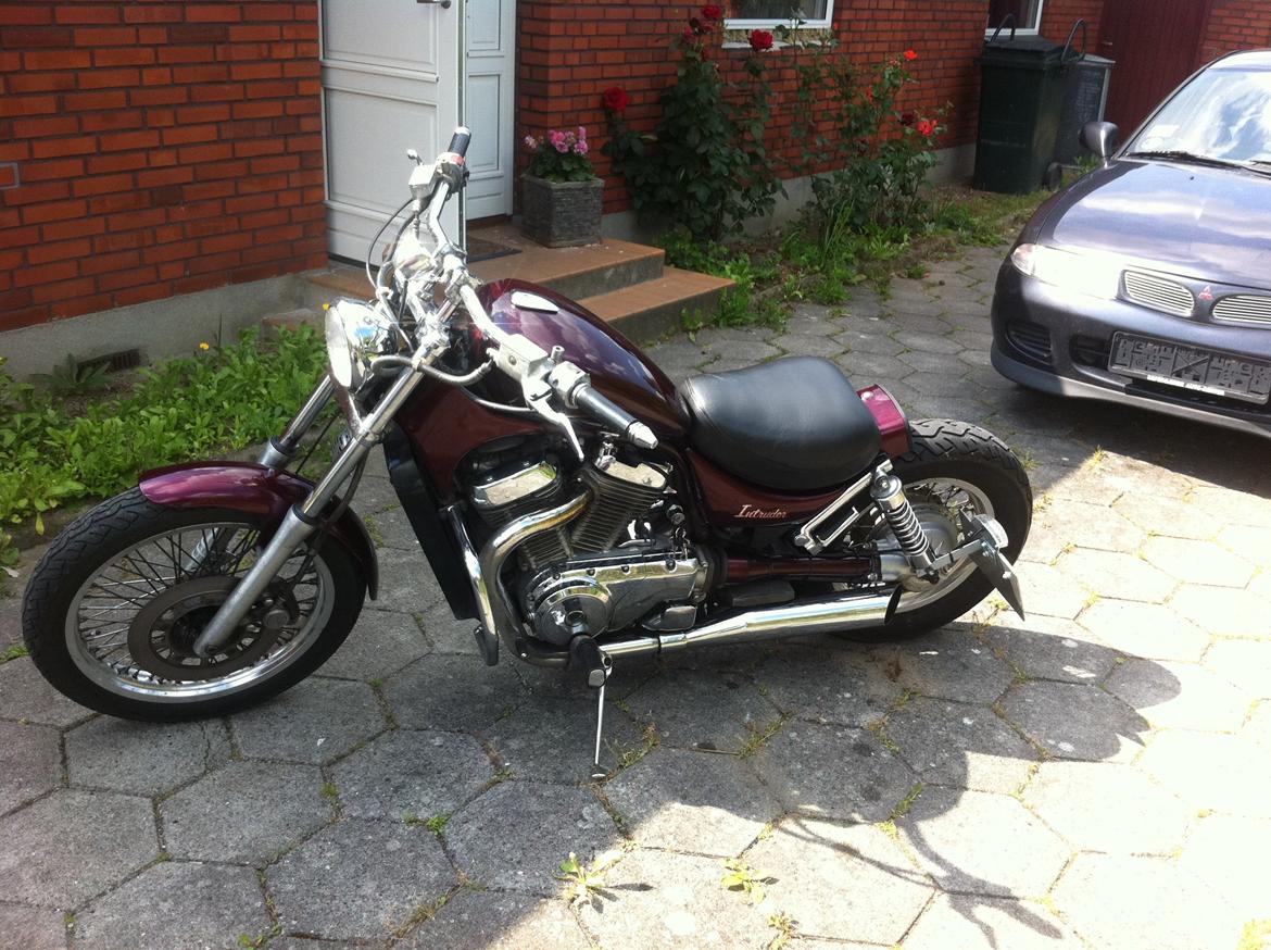Suzuki Intruder SOLGT billede 3