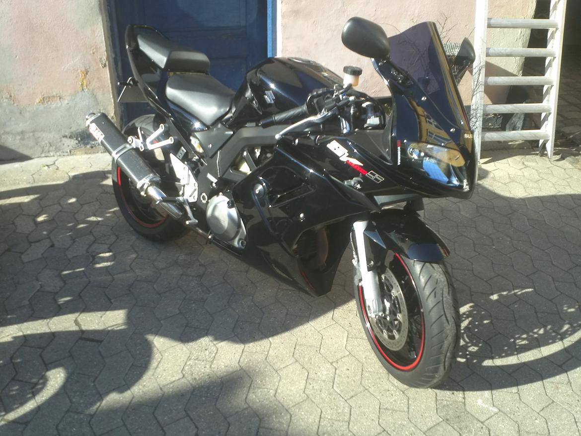 Suzuki SV1000S - Da jeg hentet den fra forhandleren. billede 5
