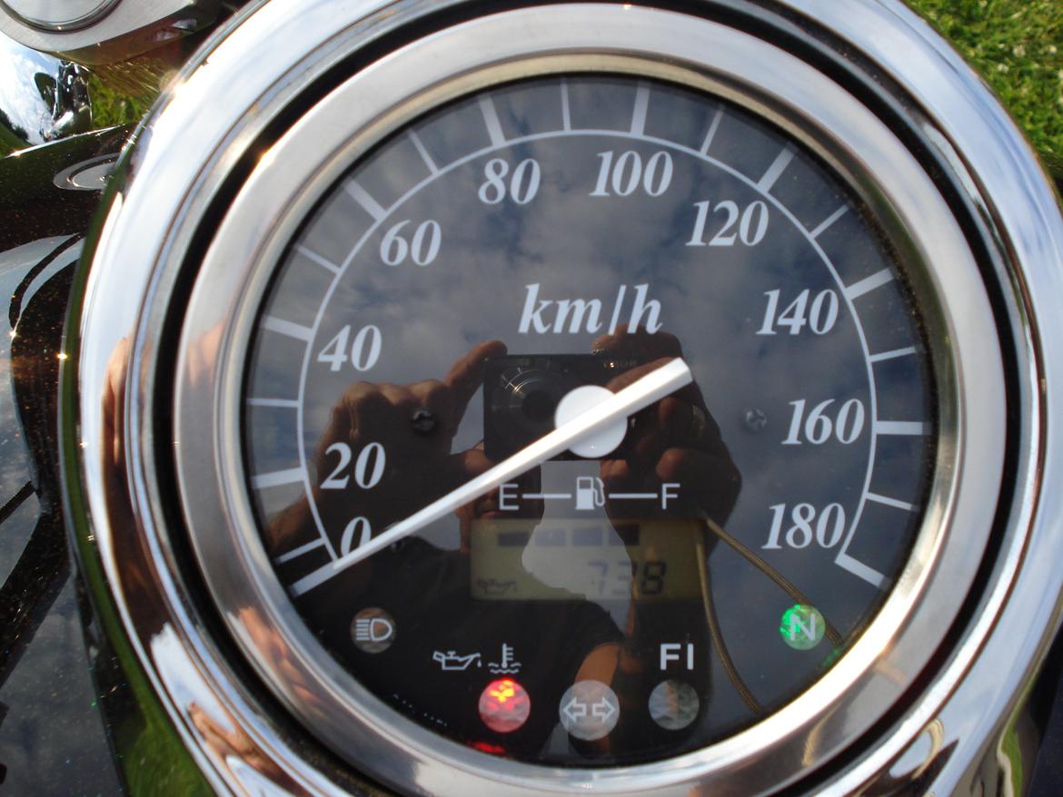 Suzuki VL 800 billede 10