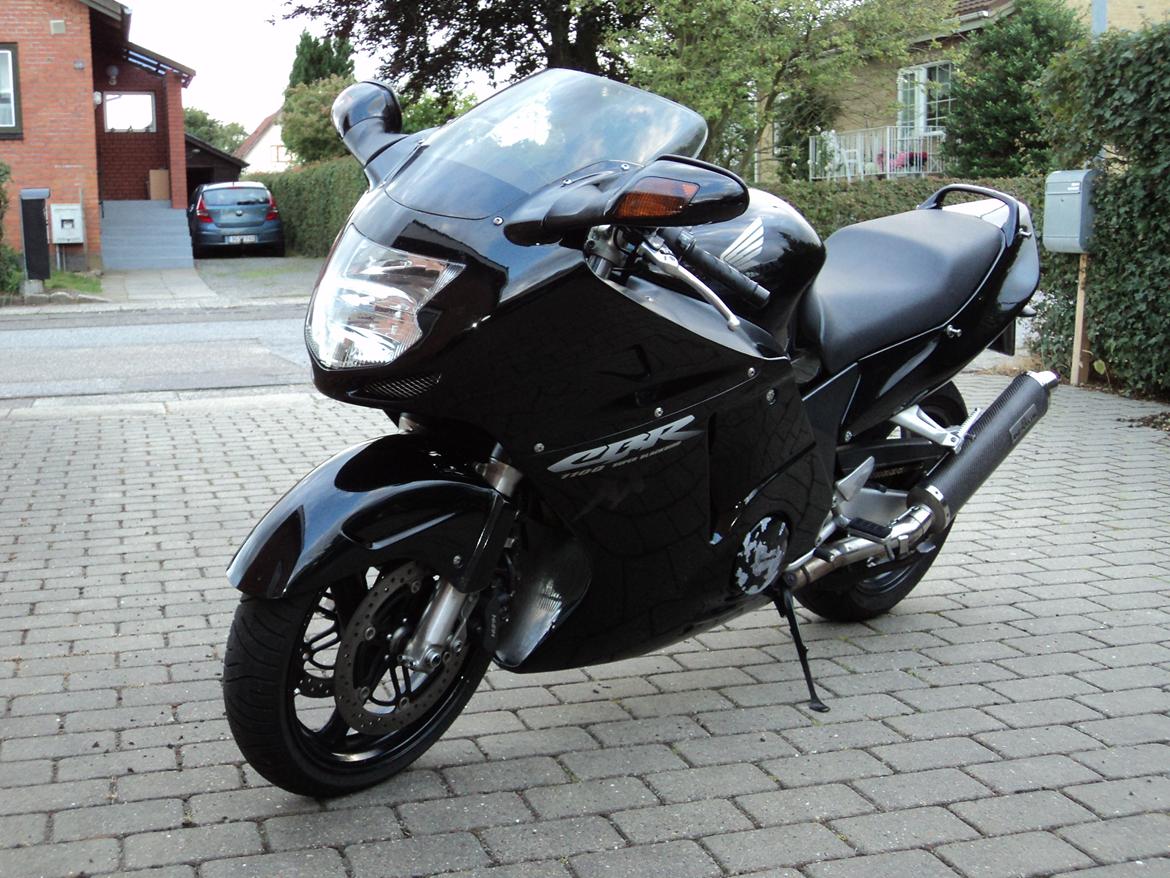 Honda cbr 1100 blackbird [solgt] billede 1
