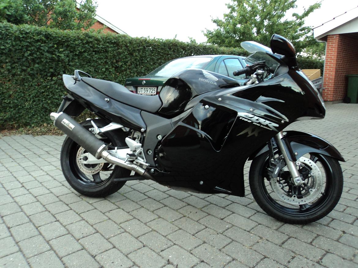 Honda cbr 1100 blackbird [solgt] billede 3