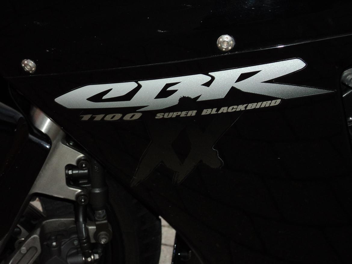 Honda cbr 1100 blackbird [solgt] billede 8