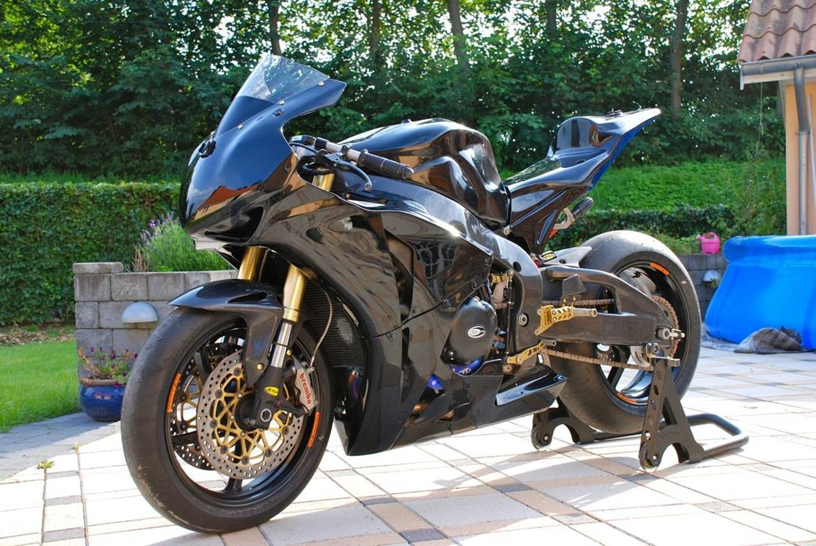 Honda CBR1000RR billede 1