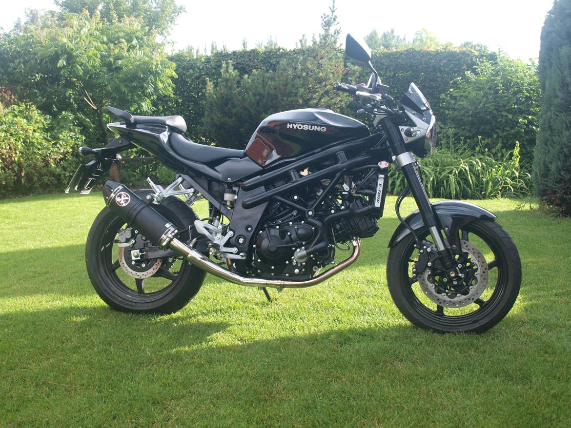Hyosung GT 650 billede 1