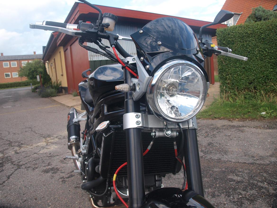 Hyosung GT 650 billede 14