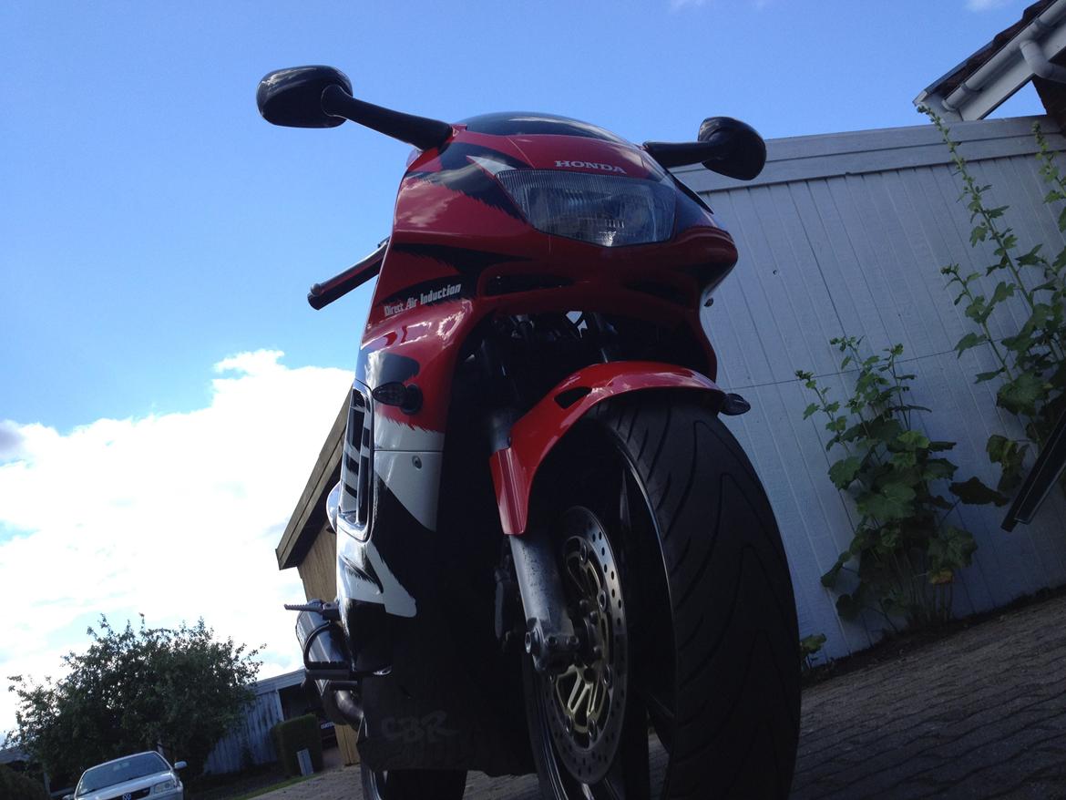 Honda CBR 600 F3 billede 3