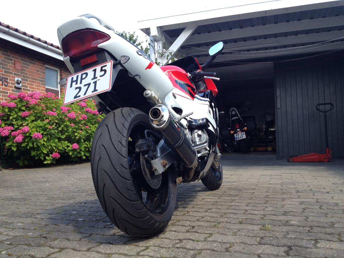 Honda CBR 600 F3 billede 6