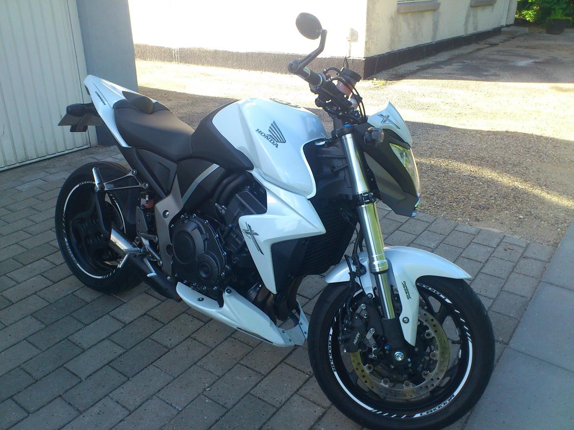 Honda CB1000RA billede 1
