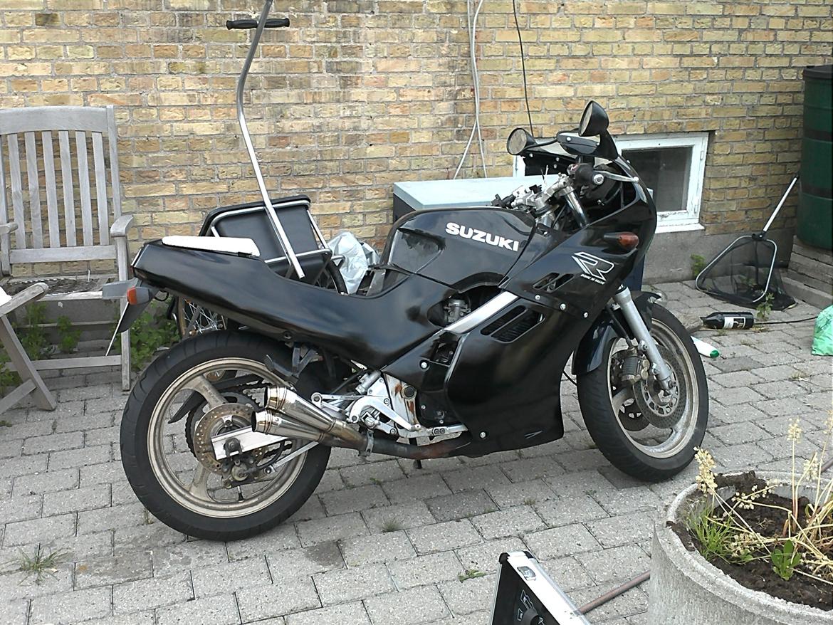 Suzuki gsxr 250 ss billede 1