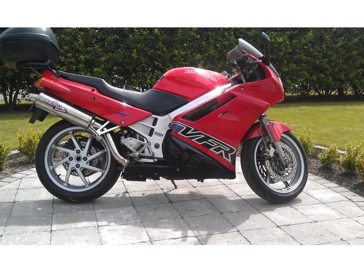 Honda vfr 750 f