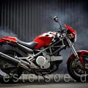 Ducati Monster 620 si.e Corse “ stjålen”