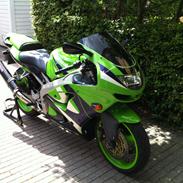 Kawasaki zx6r