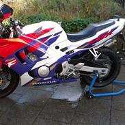 Honda CBR 600 F