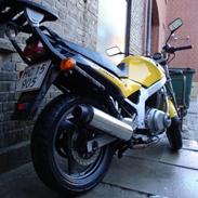 Suzuki GS 500 E