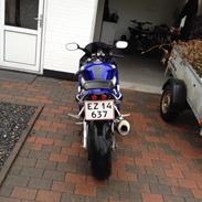 Yamaha R6