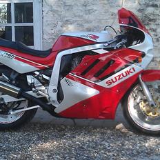 Suzuki gsx-r 750