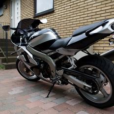 Kawasaki zx6r
