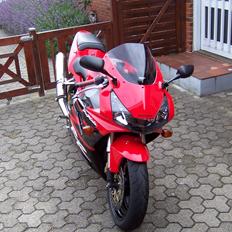 Honda Cbr 954