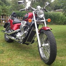 Honda vt 600 shadow Solgt