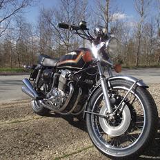Honda cb 750 k7