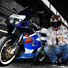 Suzuki GSXR 750 (SOLGT)