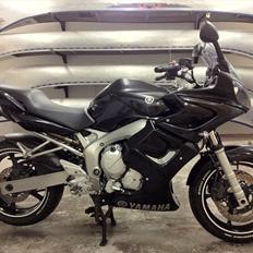 Yamaha FZ6 fazer