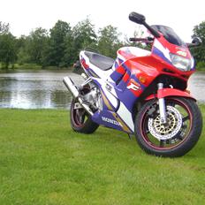 Honda CBR 600 F3