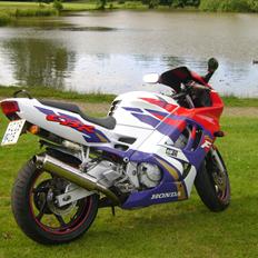 Honda CBR 600 F3