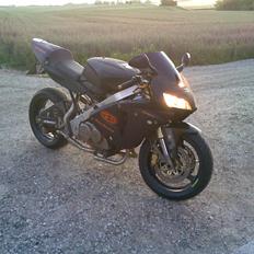 Honda vfr 7750 rc 24