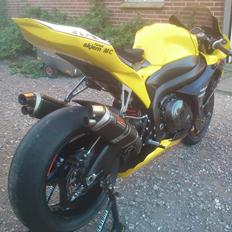 Suzuki GSXR 1000 K9 Superbike