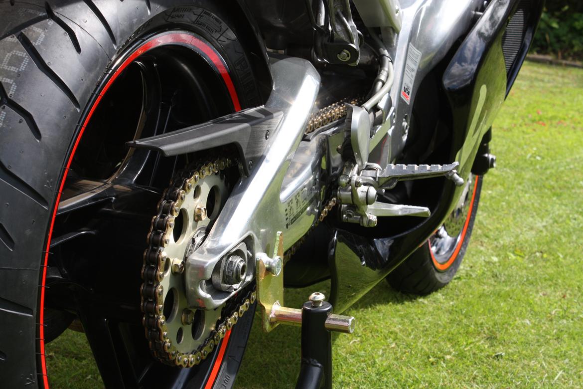 Aprilia RS 125 Harada Replica billede 16