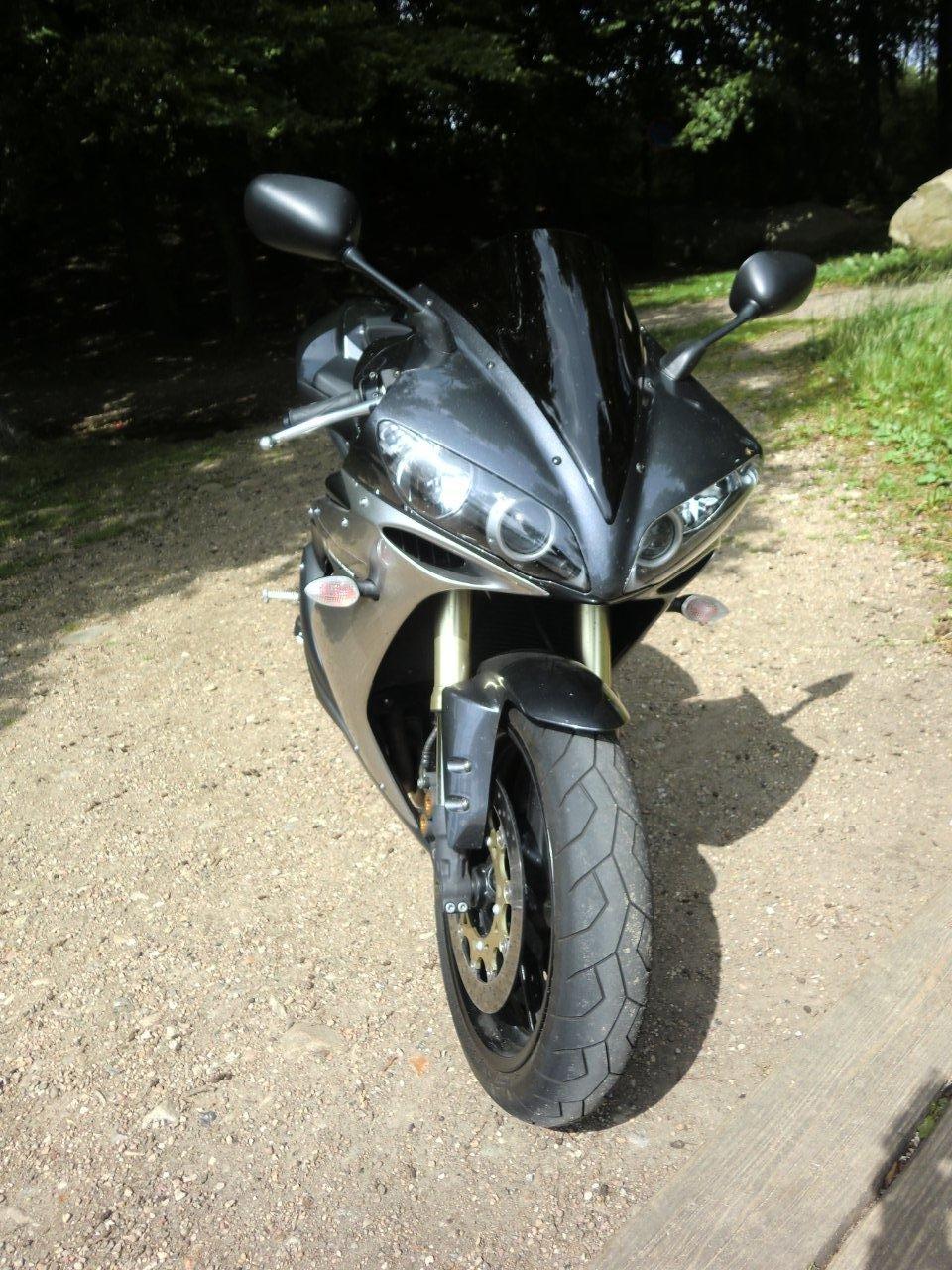 Yamaha YZF R1 - solgt :´-( - Kan man være andet end glad :) ??? billede 7