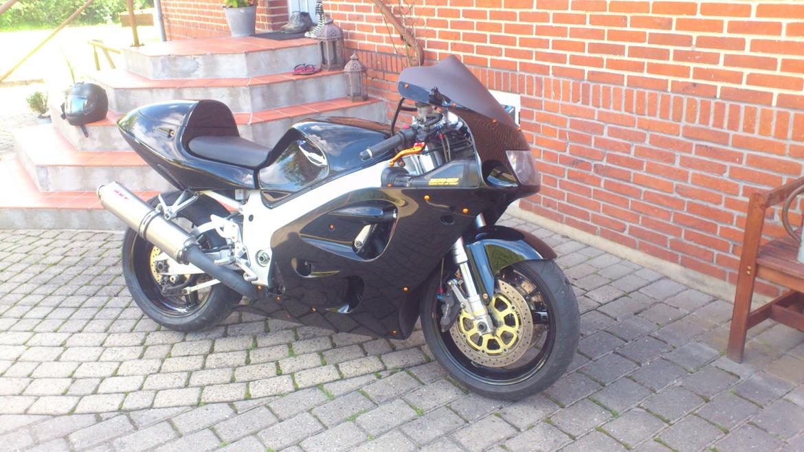 Suzuki Gsxr 750 Srad billede 2