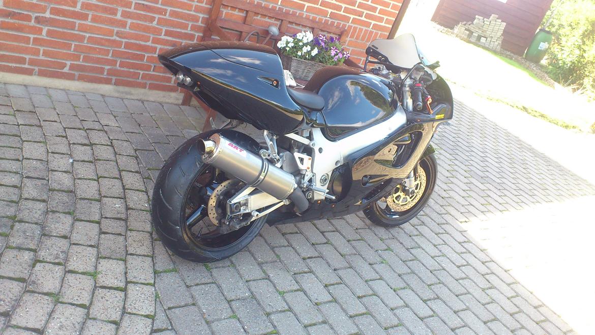 Suzuki Gsxr 750 Srad billede 3