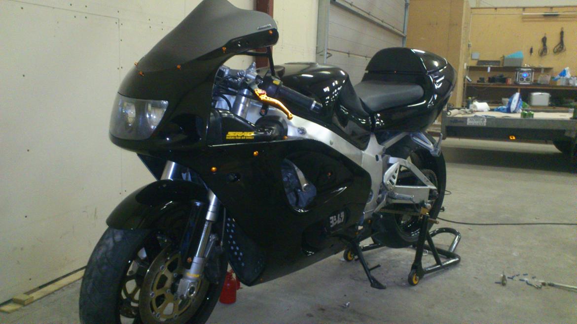 Suzuki Gsxr 750 Srad billede 10