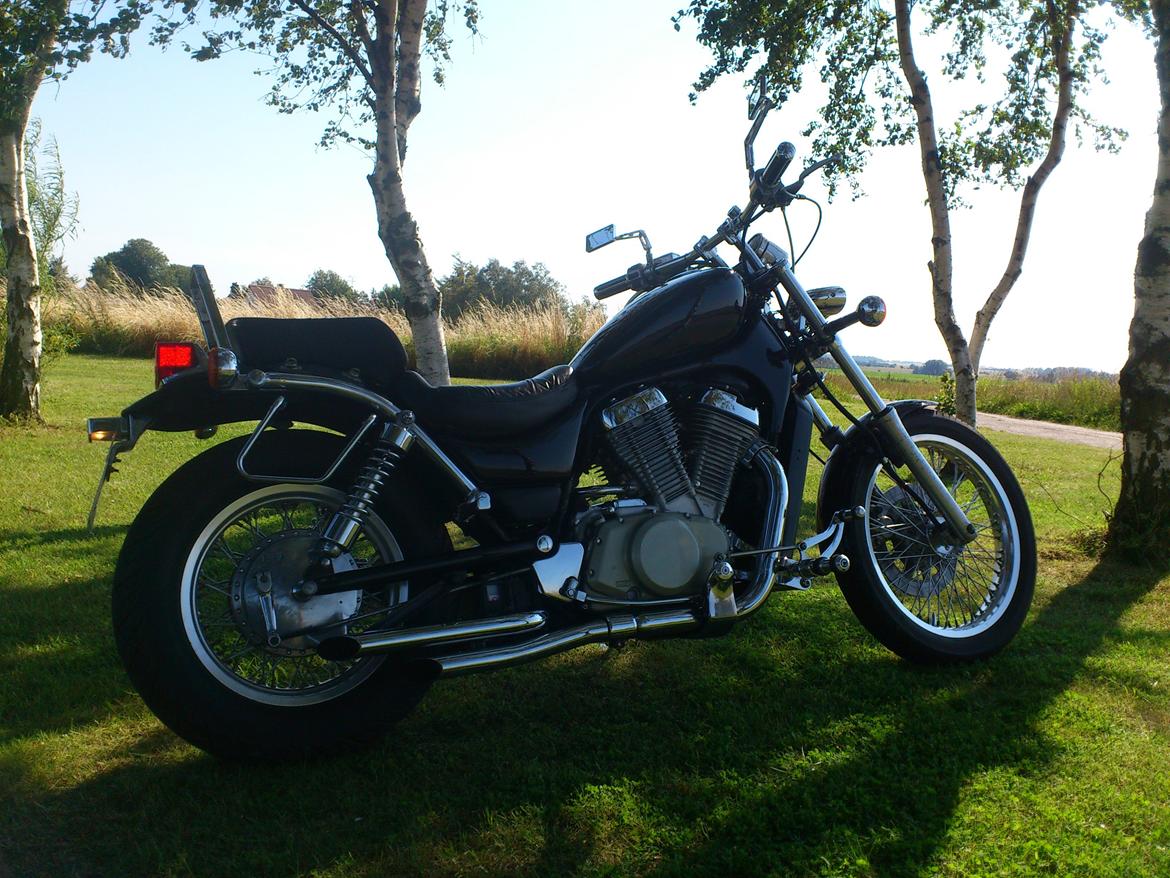 Suzuki VS 700 Intruder *SOLGT* billede 4