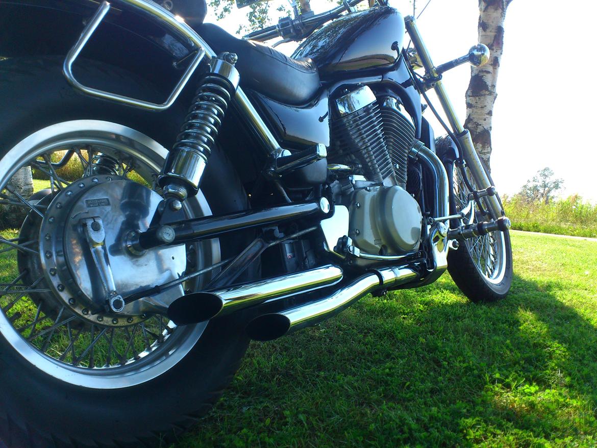 Suzuki VS 700 Intruder *SOLGT* billede 5