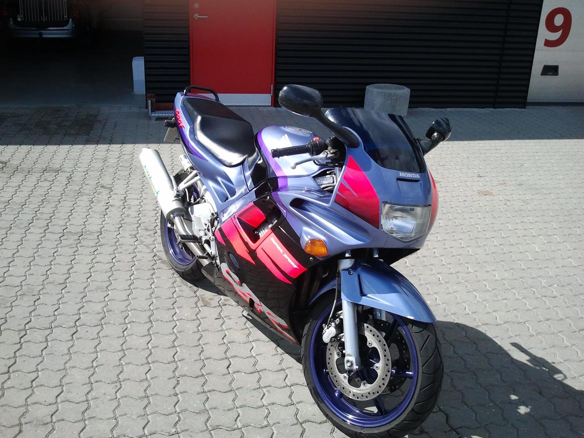 Honda CBR 600 F - Ny vasket billede 2