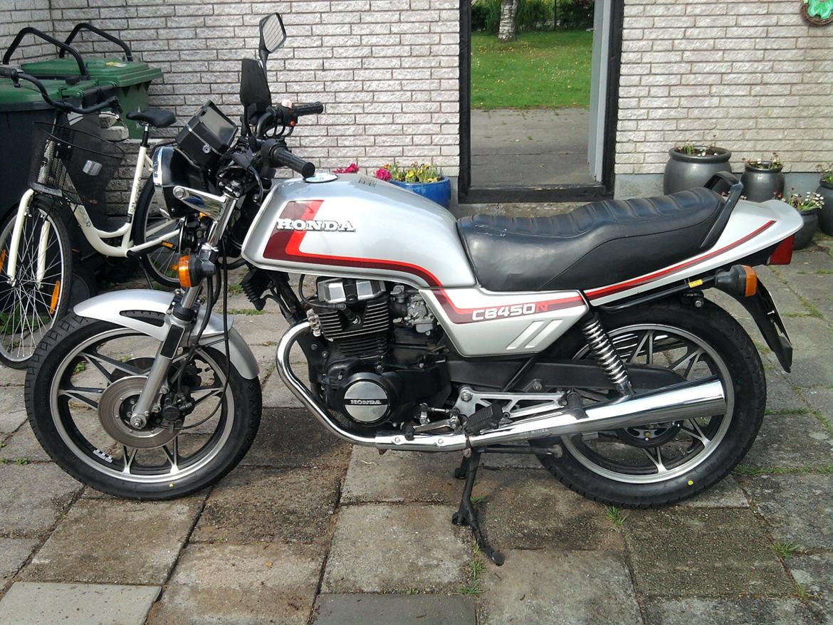 Honda CB 450 N billede 1