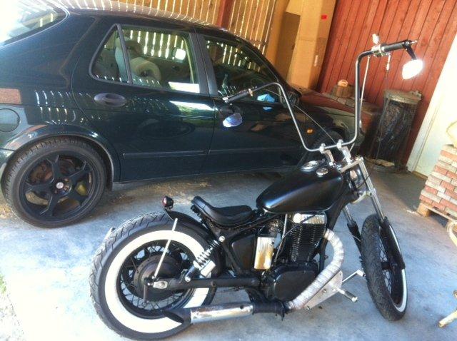 Suzuki savage ls BOBBER lucky 9 - som cyklen ser ud nu. har planer om lidt småting til vinter.
 billede 18