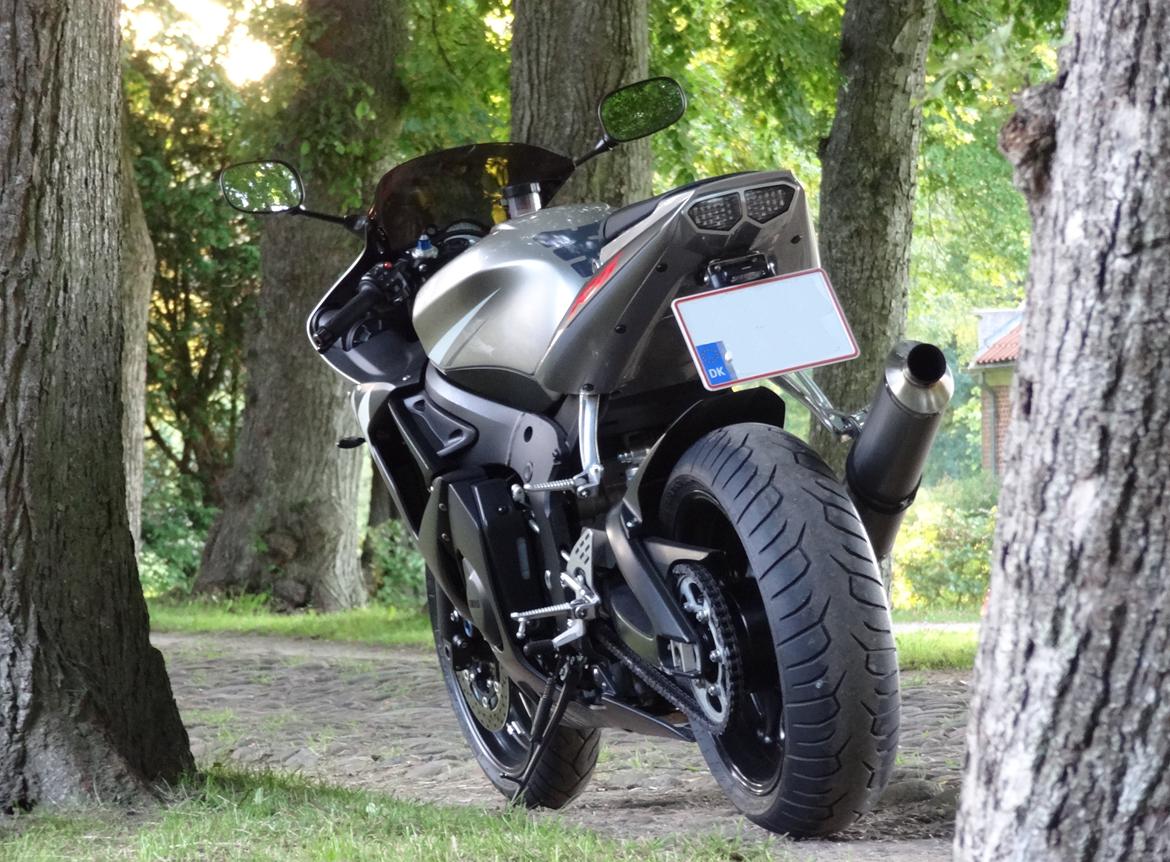 Yamaha YZF R6 -solgt- billede 10