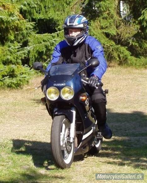 Suzuki GSX-R 250 billede 2