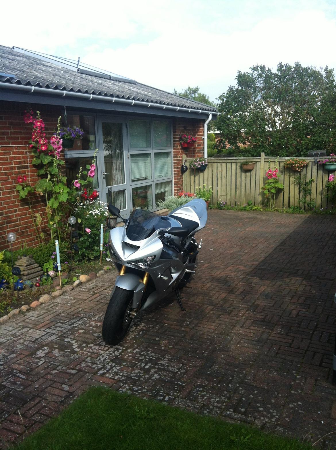 Kawasaki zx6r 636 billede 6