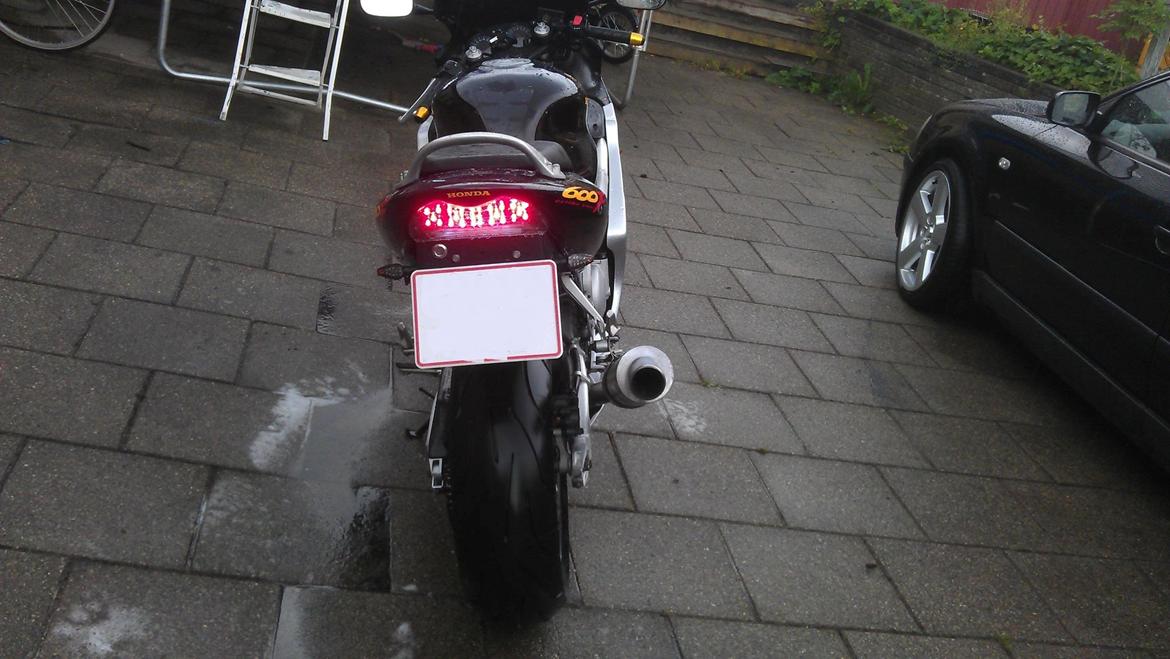 Honda CBR 600 F4 - ny led baglygte og led blink, det pyntede :) billede 8