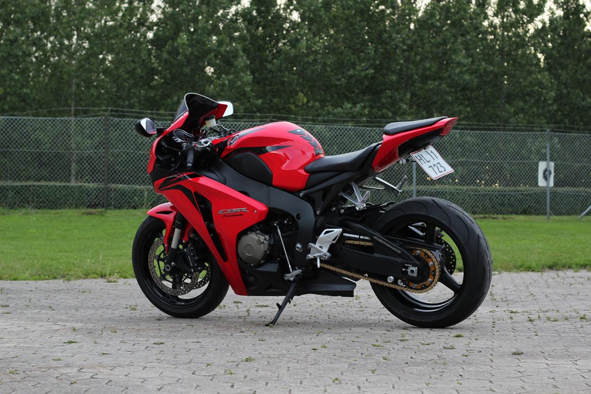 Honda CBR1000RR - Firebladen efter en polering hos klarbil.nu ... De gutter kan deres kram! billede 7