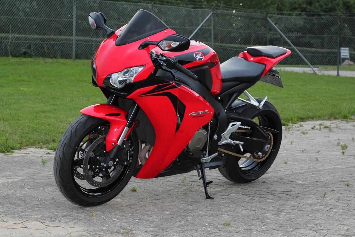 Honda CBR1000RR - Firebladen efter en polering hos klarbil.nu ... De gutter kan deres kram! billede 4